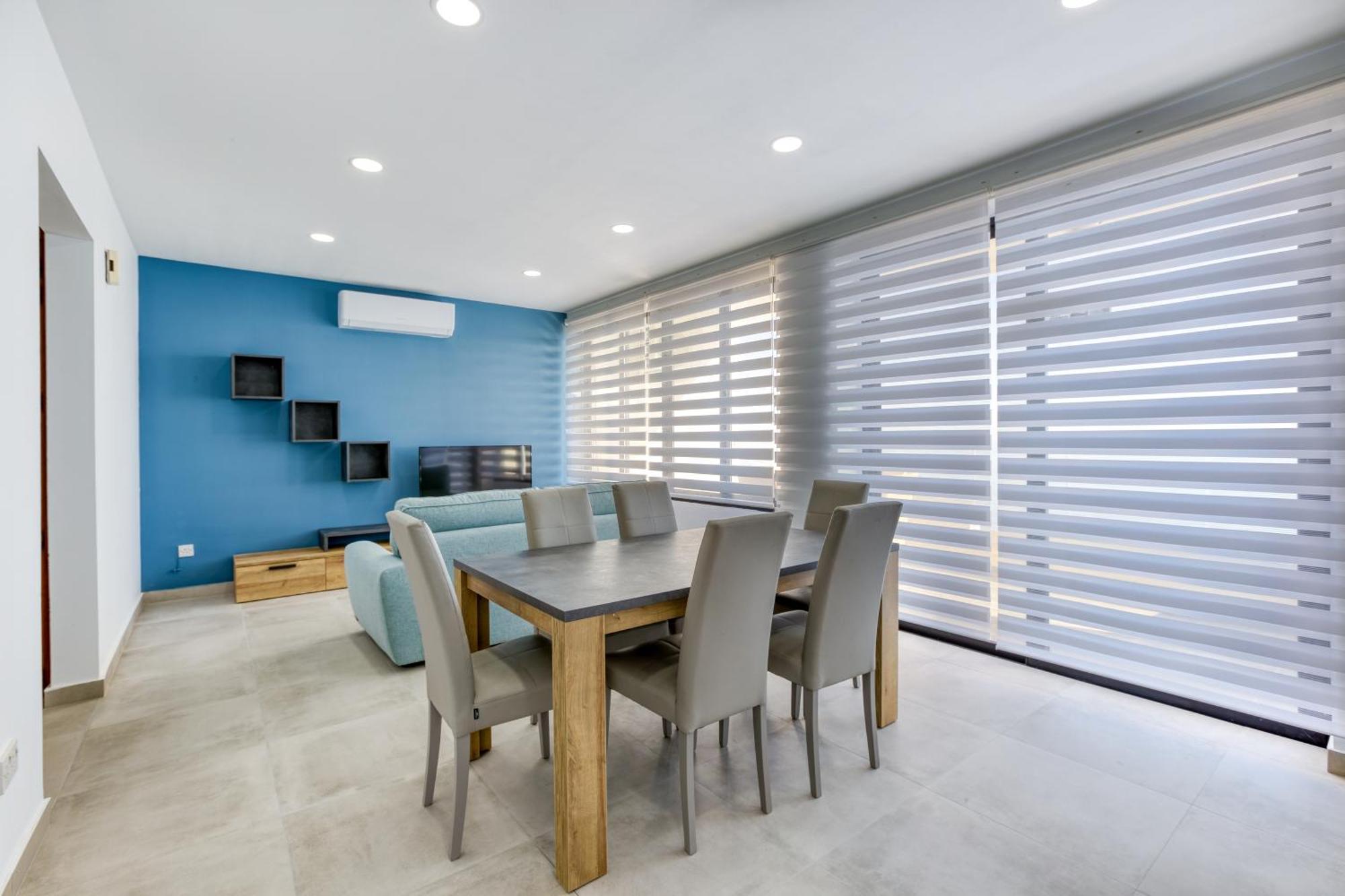 Seafront Sliema Apartment With Balcony & Sea Views By Jl Εξωτερικό φωτογραφία