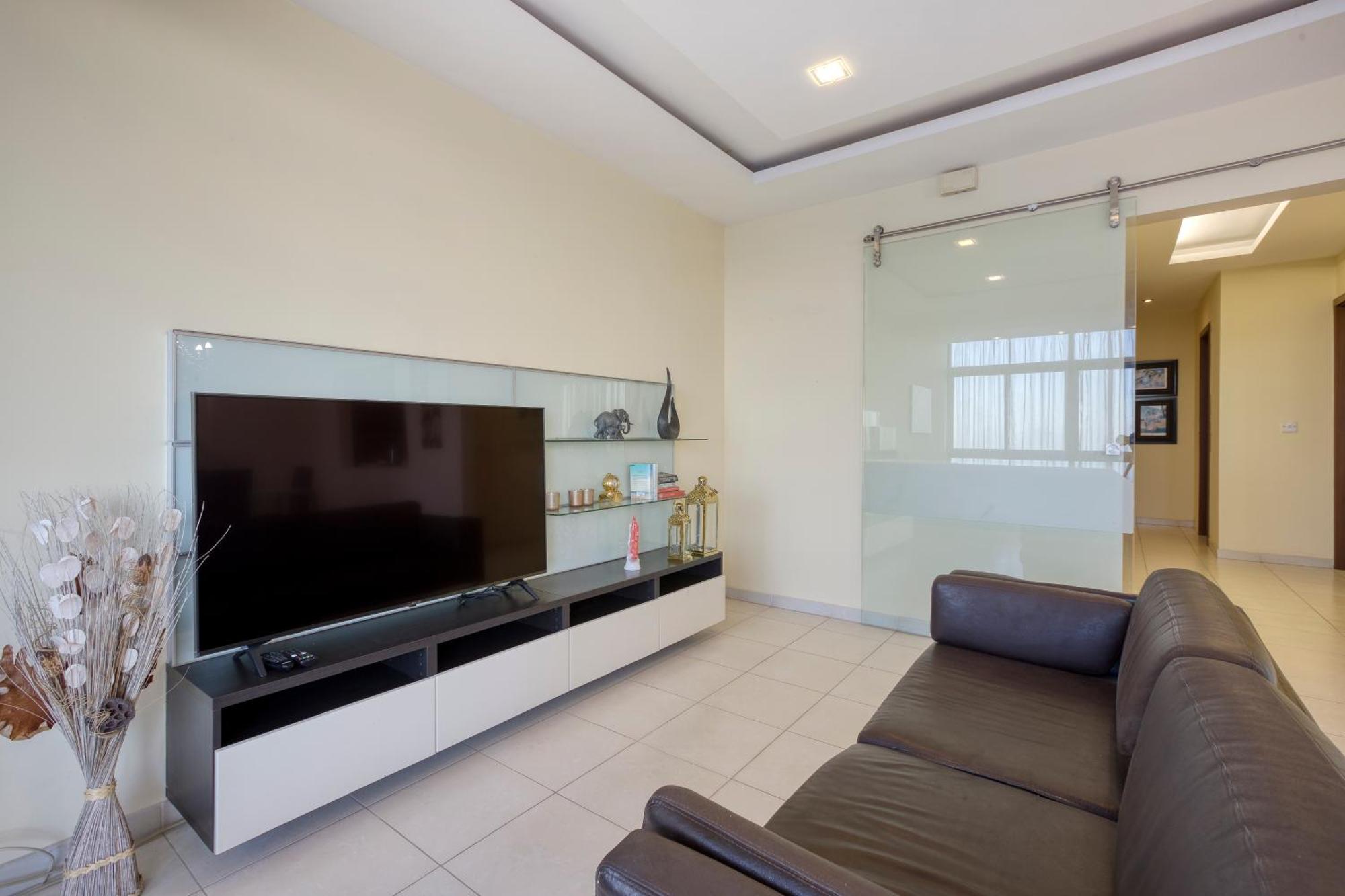 Seafront Sliema Apartment With Balcony & Sea Views By Jl Εξωτερικό φωτογραφία