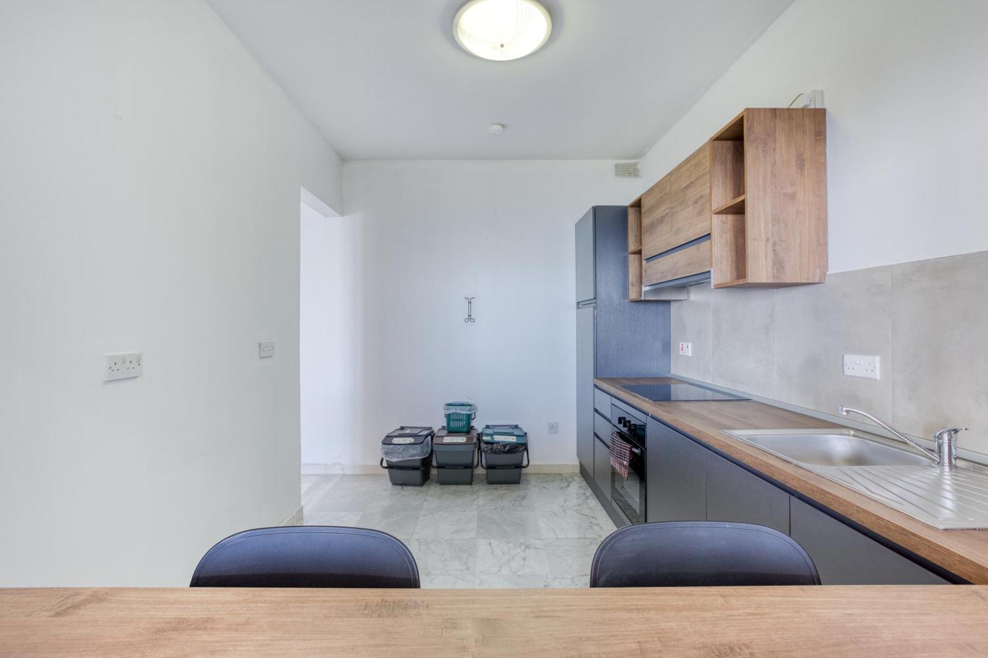Seafront Sliema Apartment With Balcony & Sea Views By Jl Εξωτερικό φωτογραφία